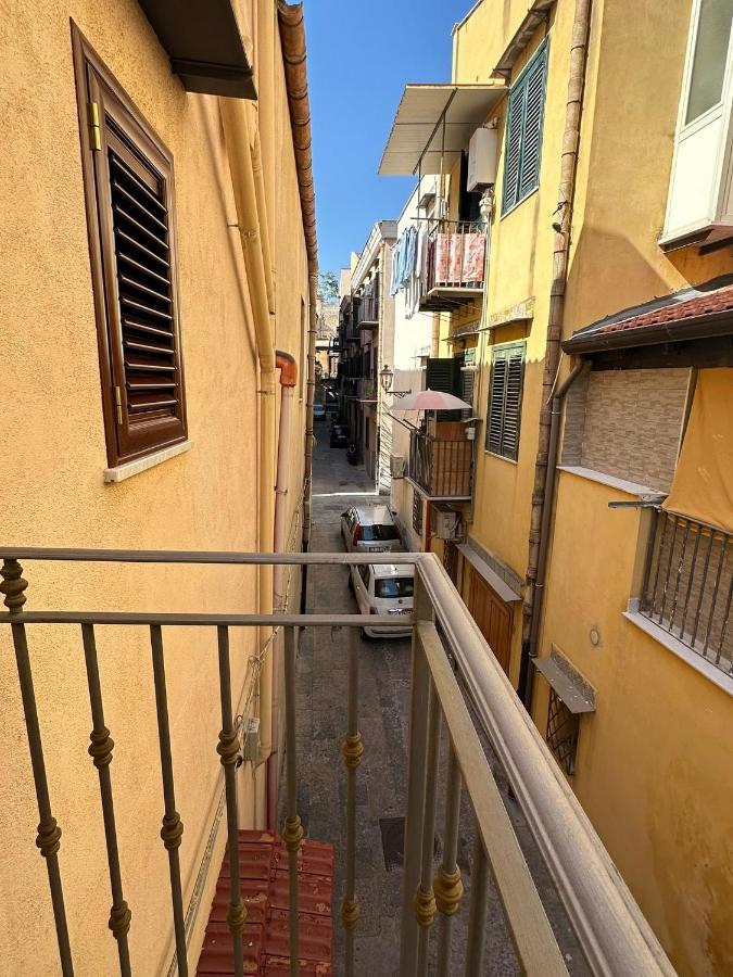Bacio Del Sole Apartment Palermo Eksteriør billede