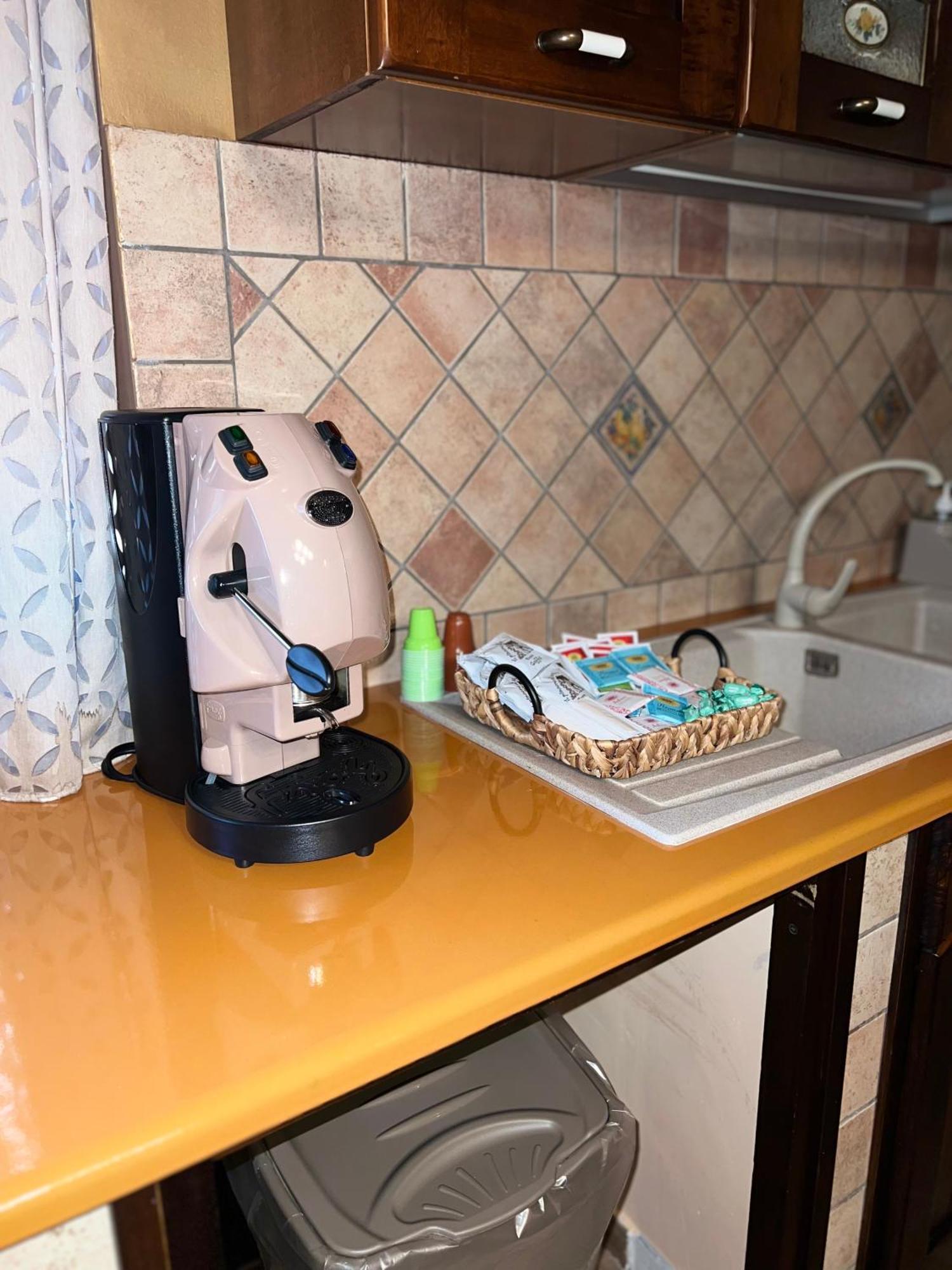 Bacio Del Sole Apartment Palermo Eksteriør billede